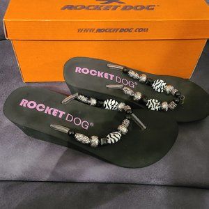 NWT NIB Rocket Dog Wedge Sandals. Beads.  7M
